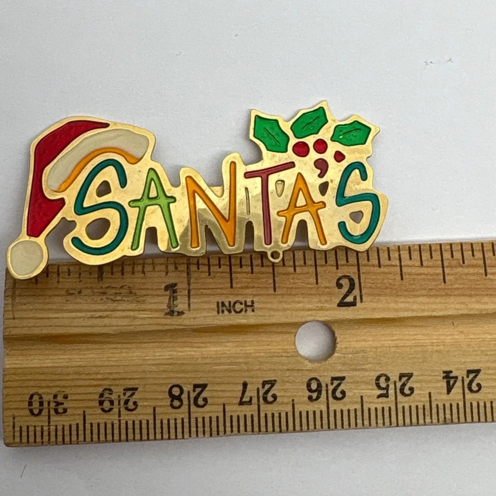 Vintage Santa's Hat Holly Christmas Pin Brooch Gold Tone‎ Holiday Festive